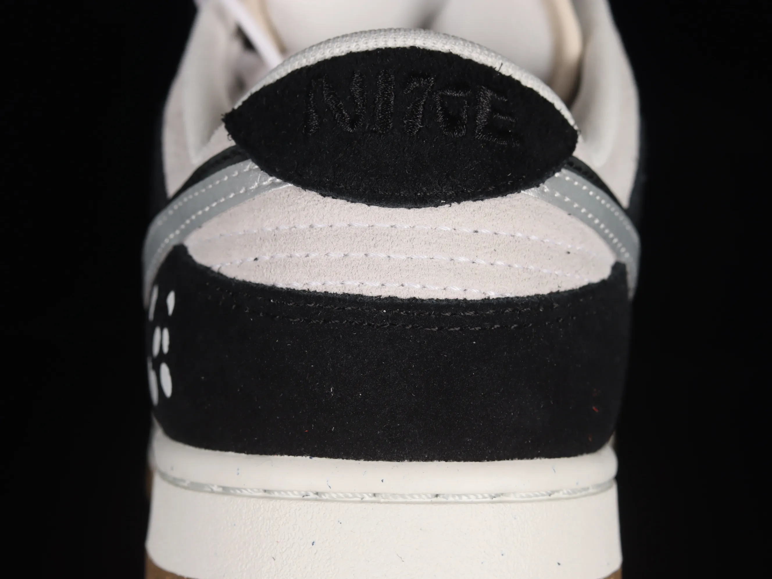 All categories Nk SB Dunk series Nk SB Dunk Low low-top sneakers Nk SB Dunk Low "85" black and white double hook SB low-top sports and leisure sneakers DO9457-128